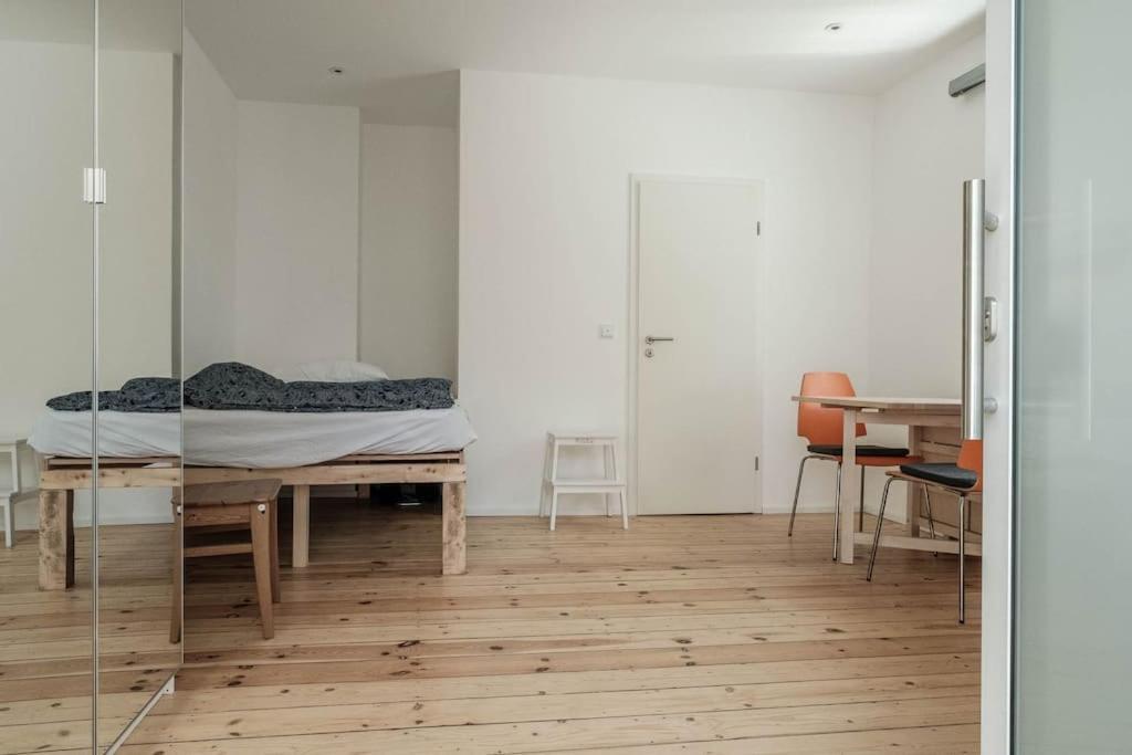Kinderklinik, 600M Zum Bahnhof 2B Siegen Bagian luar foto