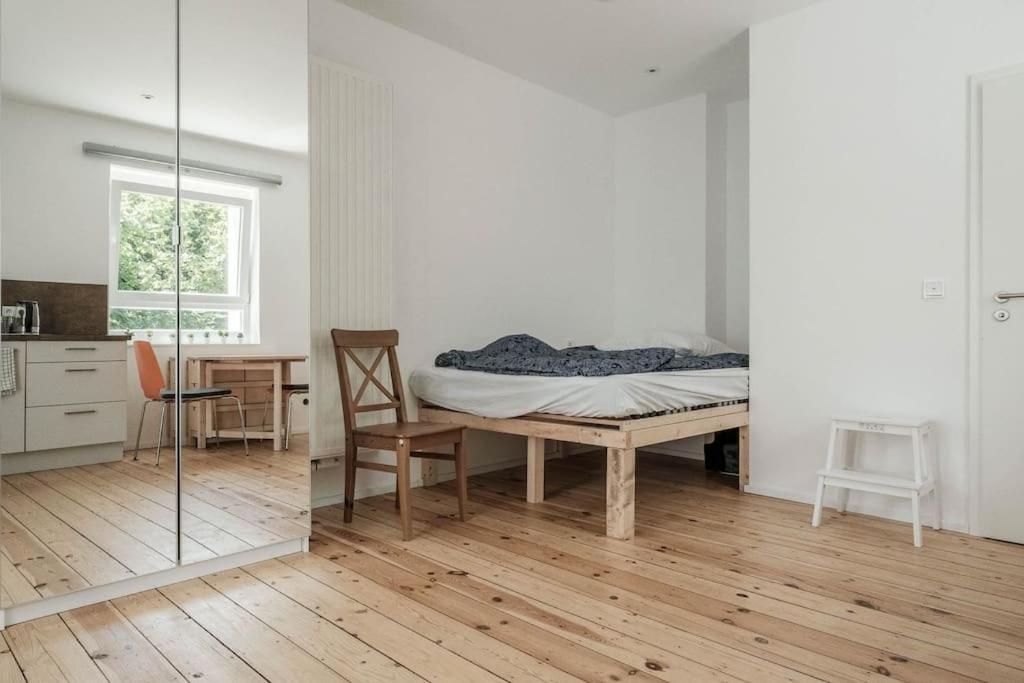 Kinderklinik, 600M Zum Bahnhof 2B Siegen Bagian luar foto